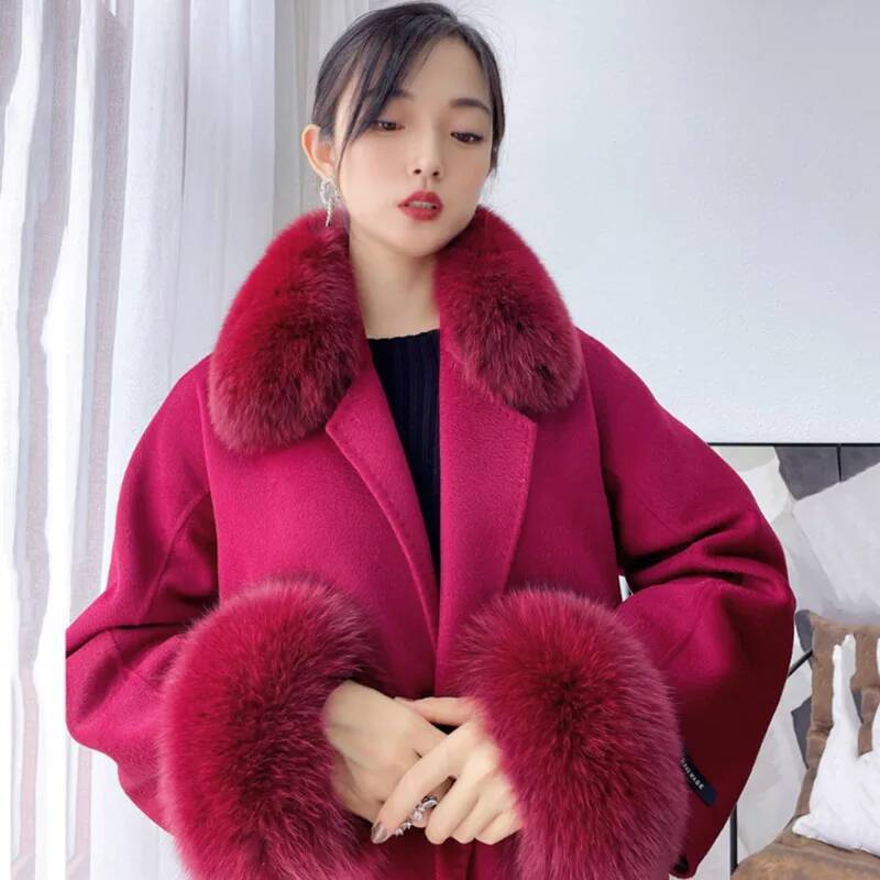 معطف شتوي بياقة للنساء من فرو  - مراجعة Women'S Winter Accessories Set وسعره