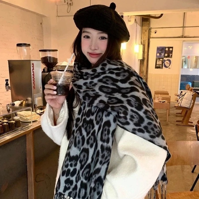 2025 جديد ريترو الحرير ليوبارد - مراجعة Women'S Winter Accessories Set وسعره