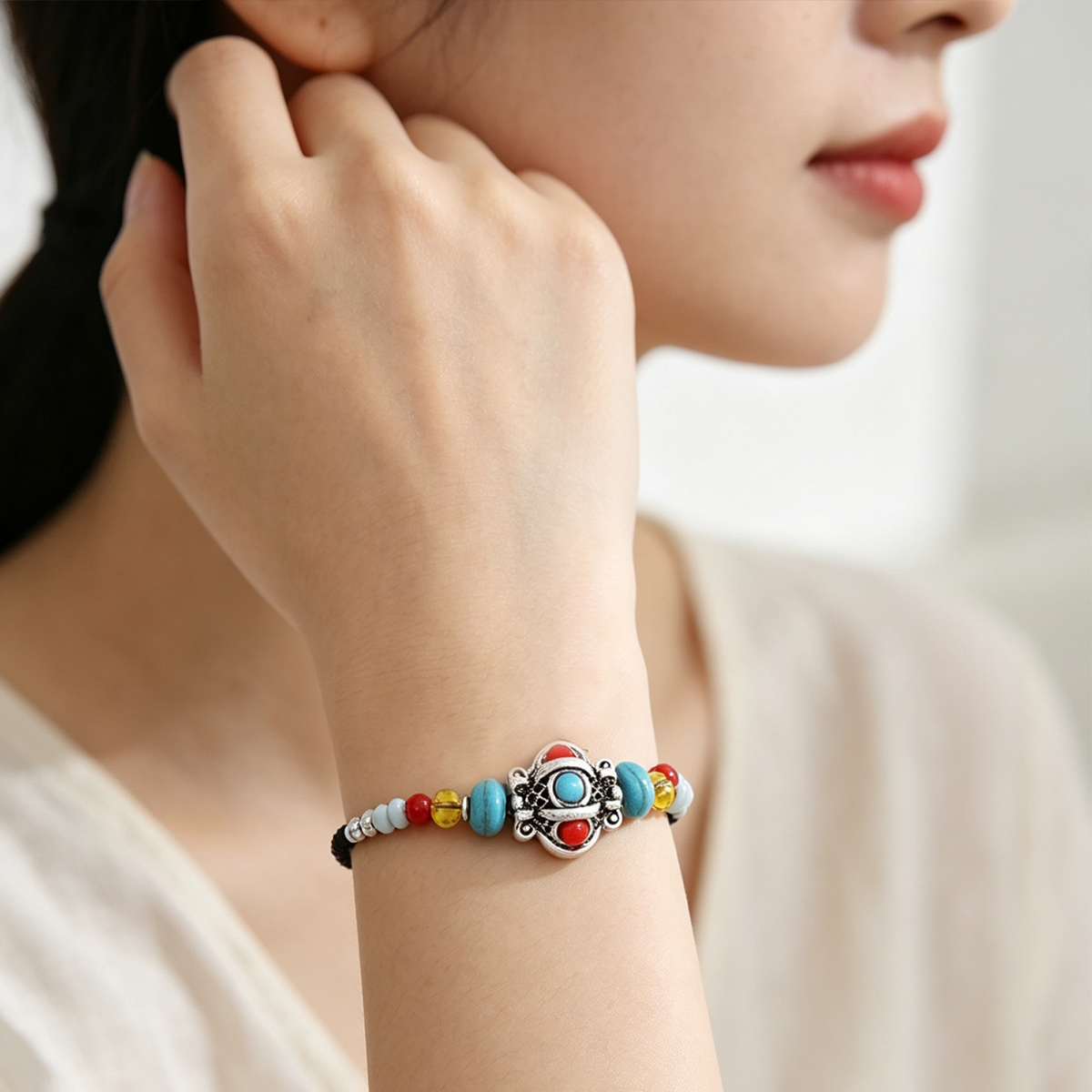 سوار تبتي مصنوع يدويًا من الحب - مراجعة Women Accessories Nepal وسعره
