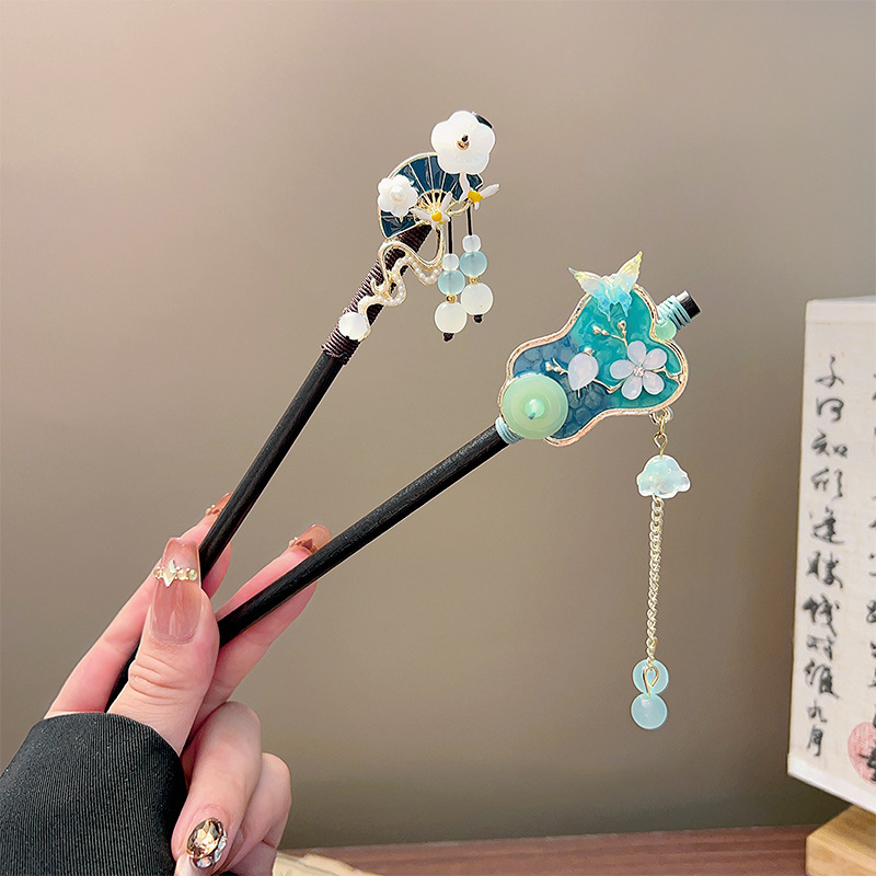 عصا شعر كلاسيكية بشراشيب، دبوس - مراجعة Women Accessories Aesthetic وسعره